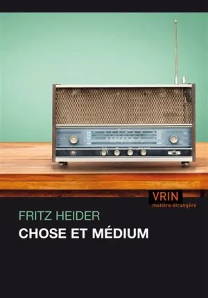 Entre le son et la cloche, l’air cristallin