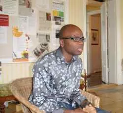 Les espaces anonymes, entre voyage et exil. Entretien avec l'écrivain Edem Awumey
